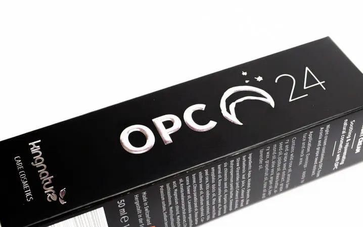 Verpackung schwarz mit silber