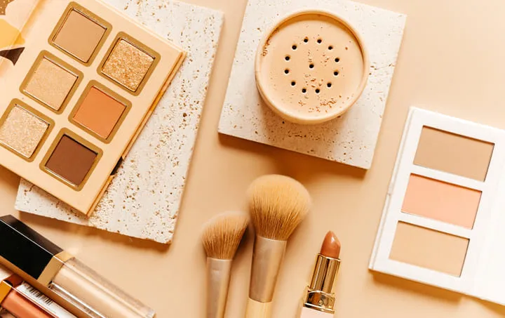 Kosmetik Schminke