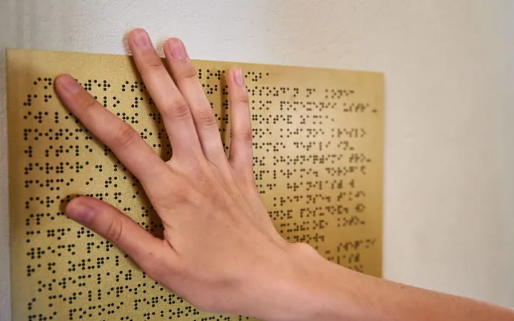 Braille Großformat