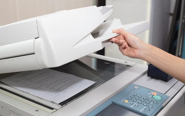 Drucker mit dem kopiert wird Drucker mit dem kopiert wird