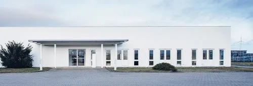 Zeithain druckt Etiketten für halb Europa