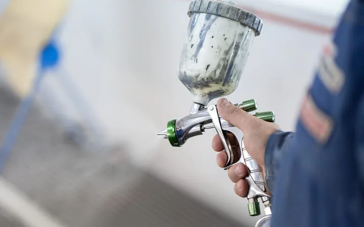 Lackierung Lackierung